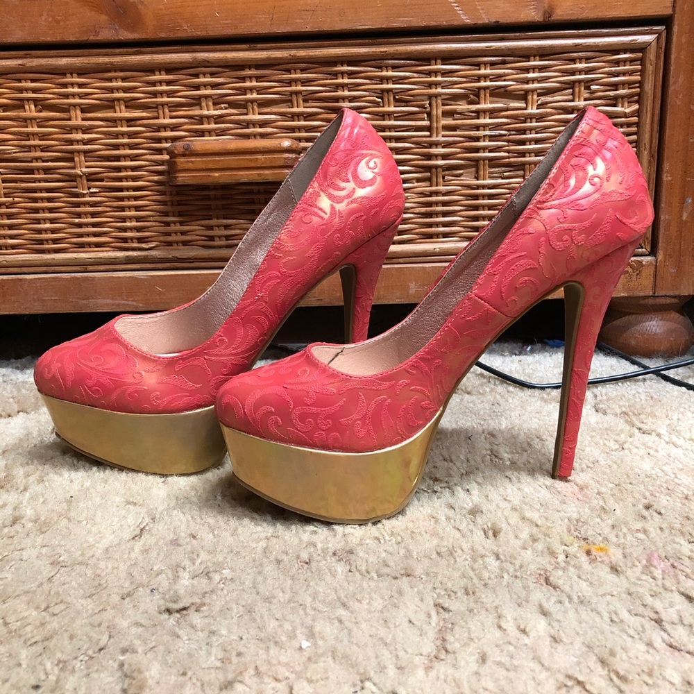 Shoe Republic LA heels size 11